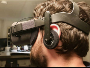 Headphone Holder Designed To Fit The Oculus QUEST, Koss Porta Pro, and Koss KSC75 Headphones