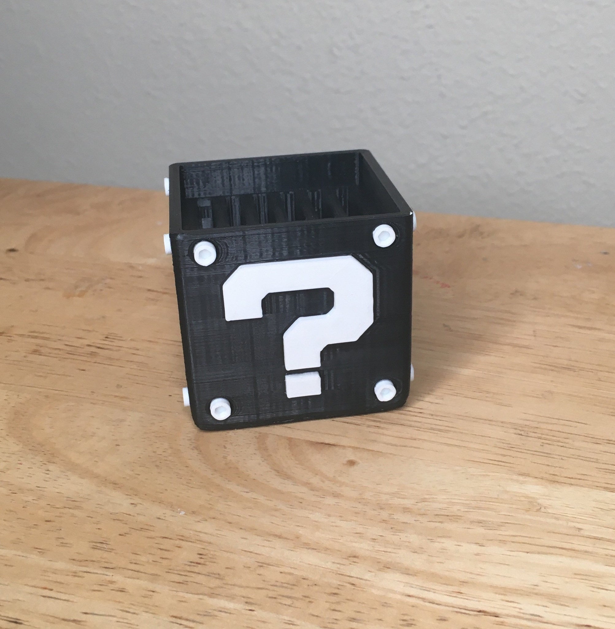 Nintendo Question Block Storage Nintendo Switch Cartridge Case – Super Mario Question Block ...